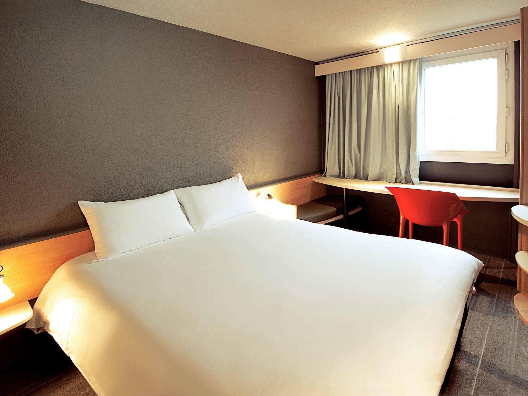 Hotel Ibis Marseille Timone Exterior foto