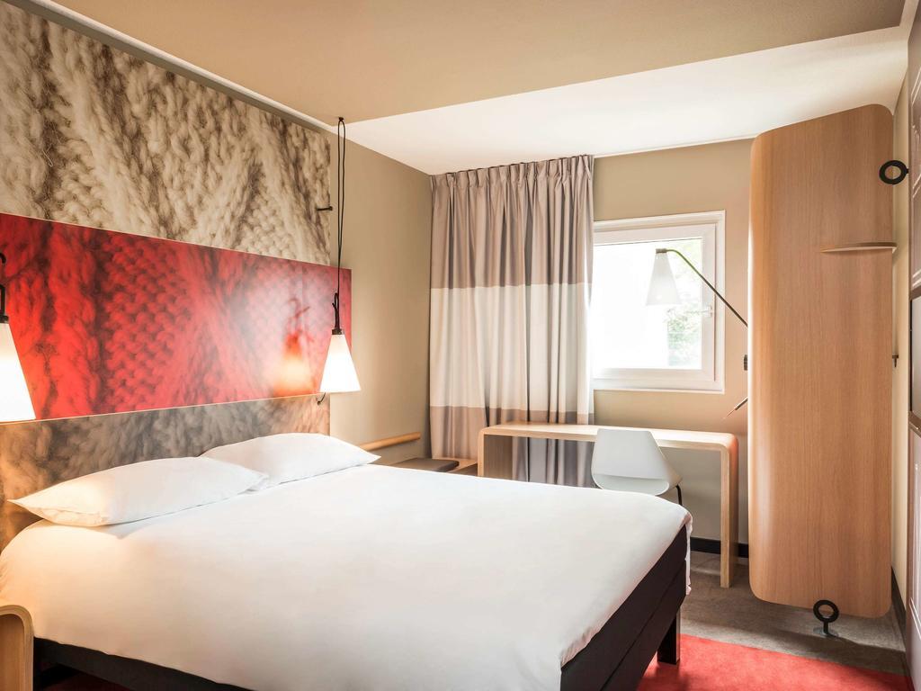 Hotel Ibis Marseille Timone Exterior foto