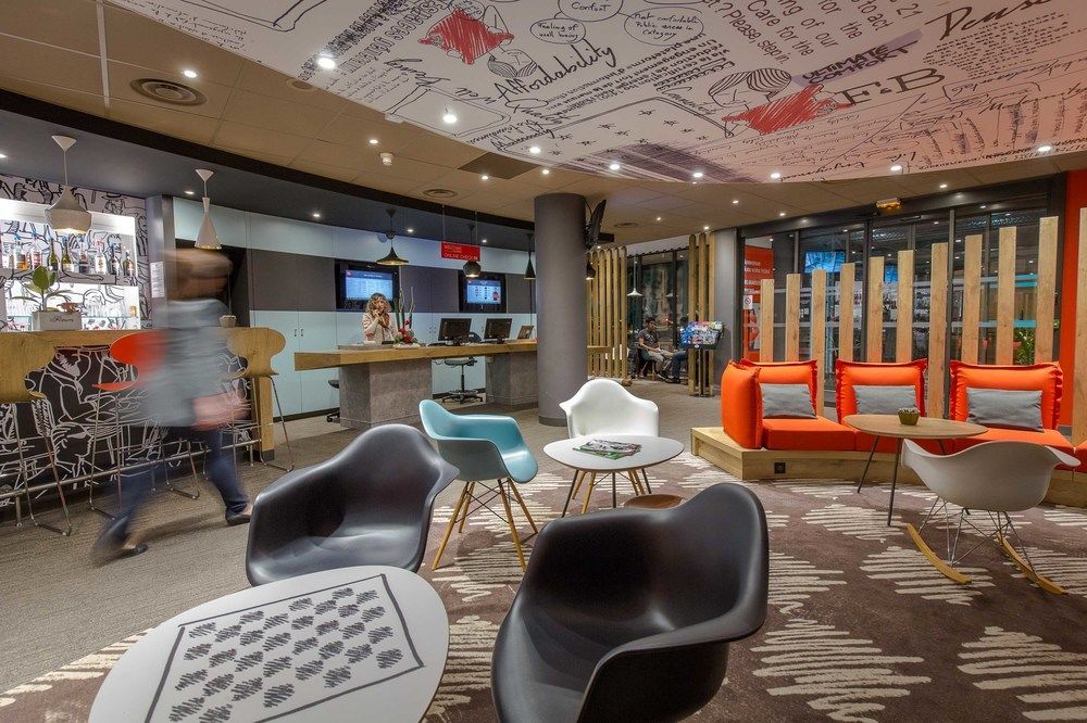 Hotel Ibis Marseille Timone Exterior foto