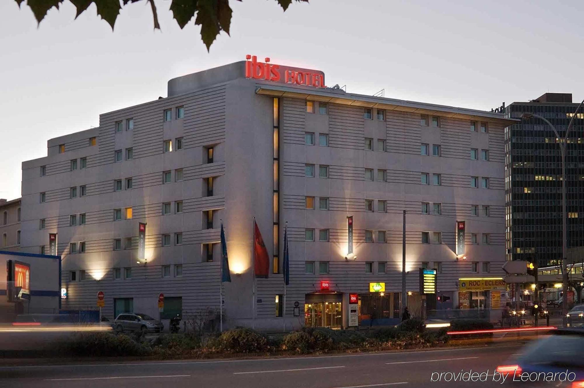 Hotel Ibis Marseille Timone Exterior foto